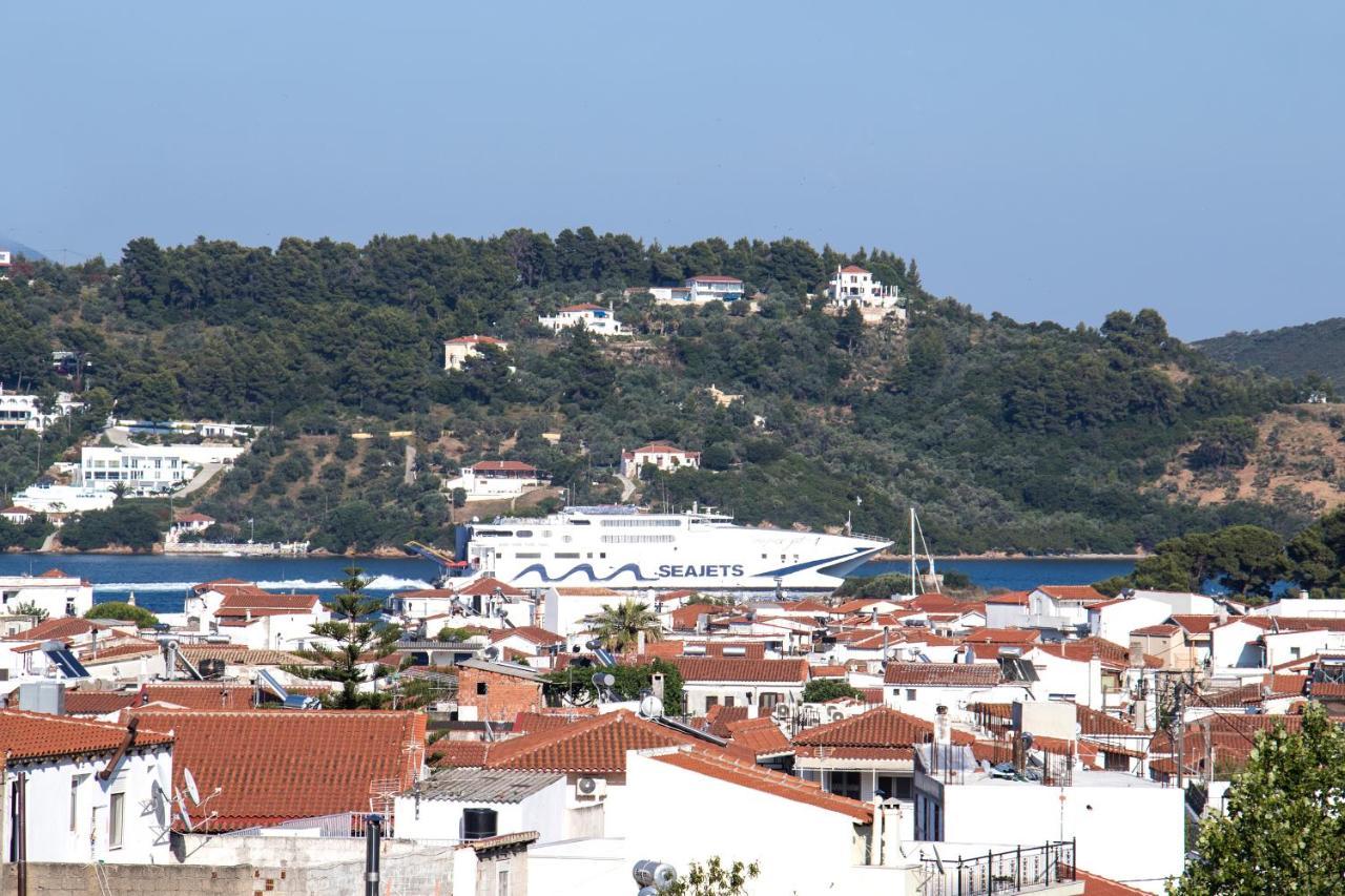 D & E Apartments Skiathos Town Ngoại thất bức ảnh