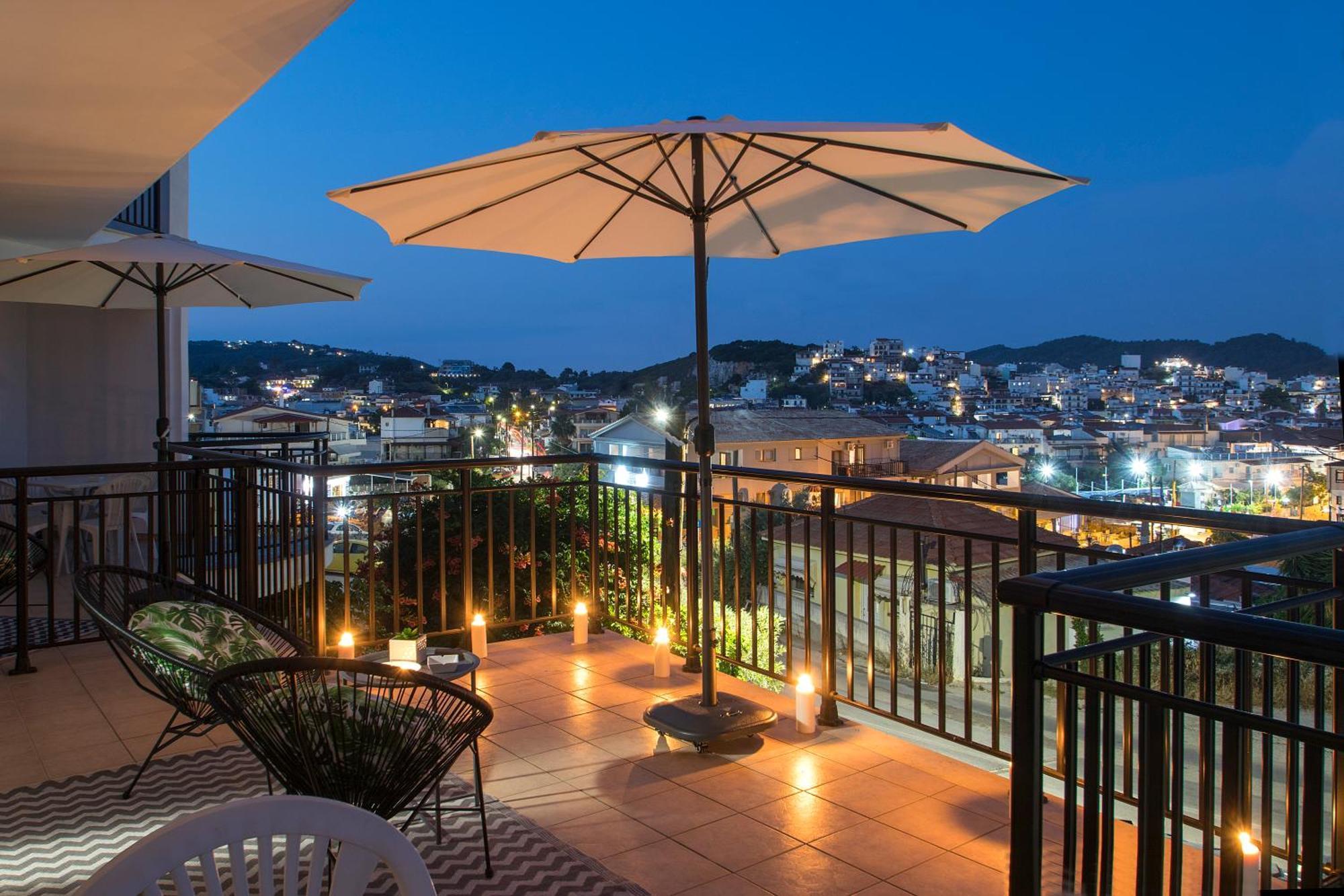 D & E Apartments Skiathos Town Ngoại thất bức ảnh