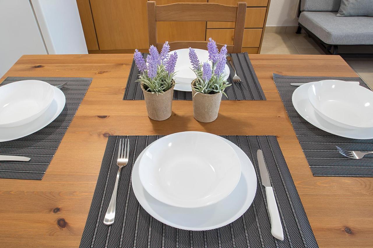 D & E Apartments Skiathos Town Ngoại thất bức ảnh