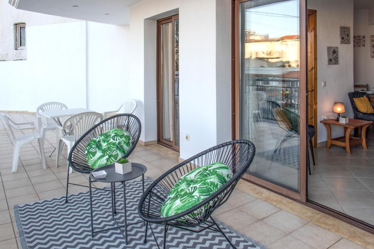 D & E Apartments Skiathos Town Ngoại thất bức ảnh