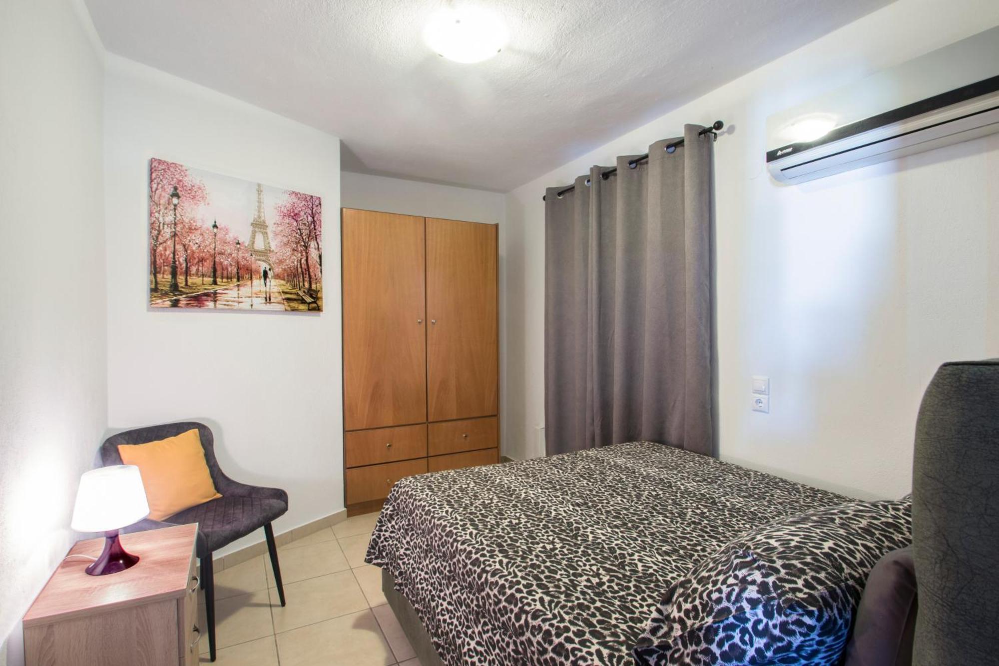 D & E Apartments Skiathos Town Ngoại thất bức ảnh
