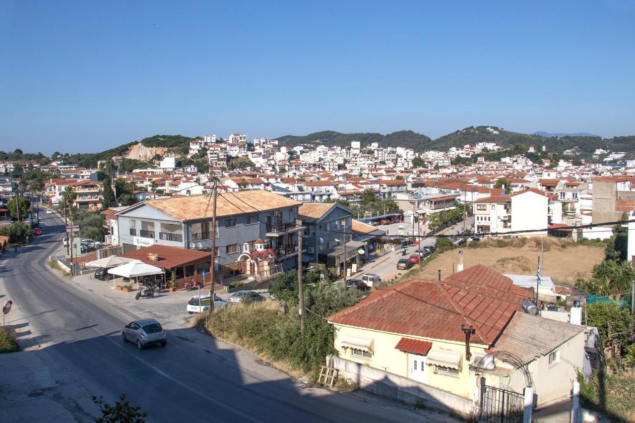 D & E Apartments Skiathos Town Ngoại thất bức ảnh