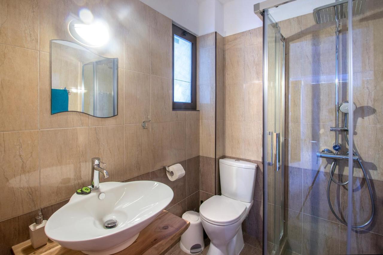 D & E Apartments Skiathos Town Ngoại thất bức ảnh
